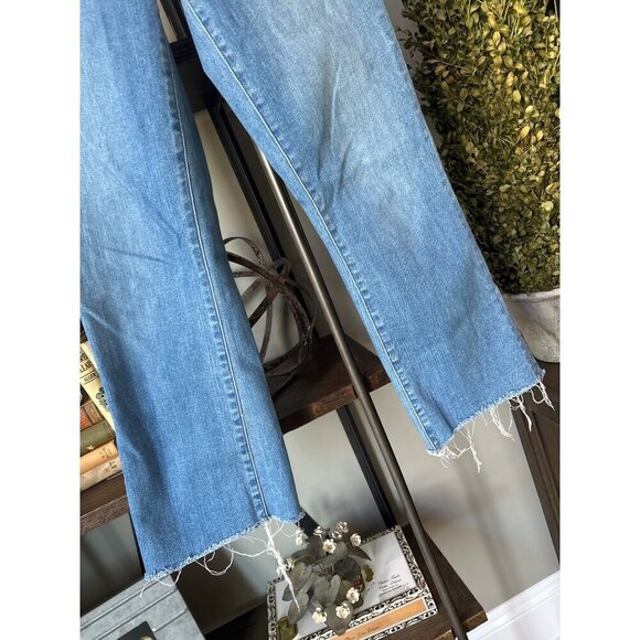 J Brand Selena Mid-Rise Crop Bootcut Jeans Cerulean Womens Size 26 - Picture 7 of 10